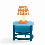 Petit Home, Bord med lampe